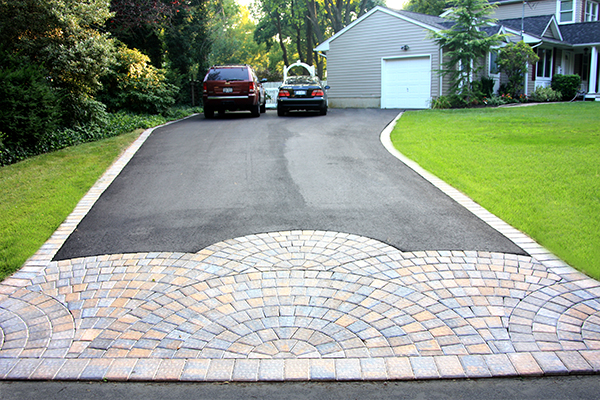 Asphalt, Concrete or Pavers? Which Driveway is Right for ...
